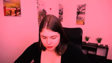 Mary online show from 09-25-25, 08:51