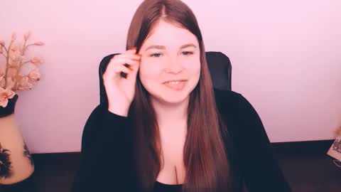 Mary online show from 09-26-25, 01:59