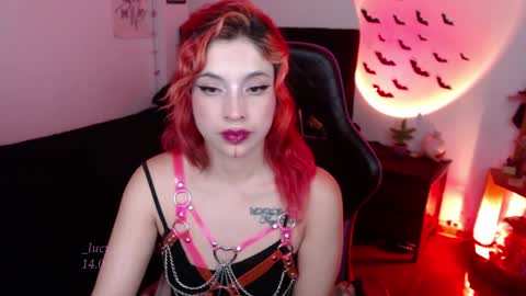 Queen.  Help me reach 100 thumbs up  online show from 01-14-25, 11:58