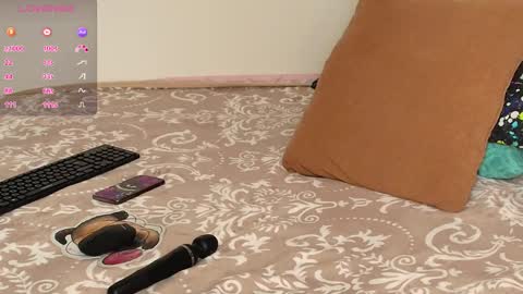 Lullaby online show from 11-12-25, 03:01