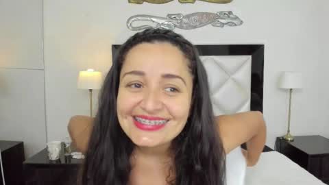  luna  sweet  online show from 03-07-25, 07:08