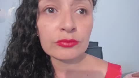  luna  sweet  online show from 09-12-25, 01:17