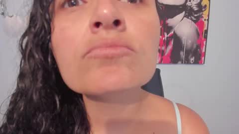  luna  sweet  online show from 09-15-25, 02:11