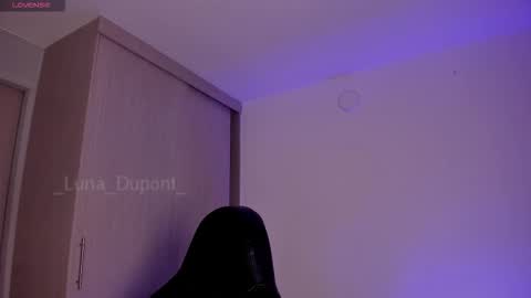  Luna  online show from 12-19-25, 01:01