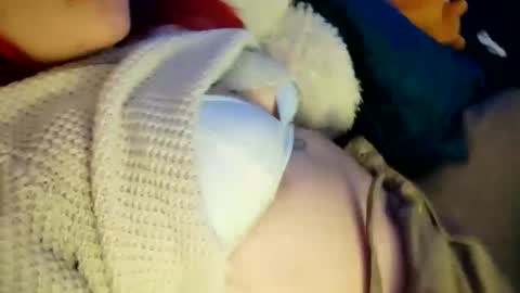 _lunaa__ online show from 12-28-24, 12:47