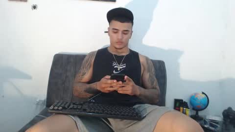 Snapshot of _luxury_23 chatting on 12-19-24, 08:23 STIVEN online show from 12-19-24, 08:23