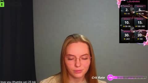 Welcome guys  Pleasure to see you all here  My name is Lysafeta and MichaelaTip menu is active Private is open  online show from 11-15-25, 11:29