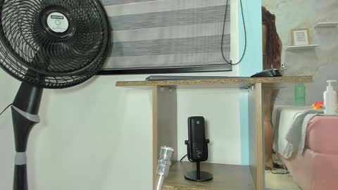 Maddy online show from 01-14-25, 05:56