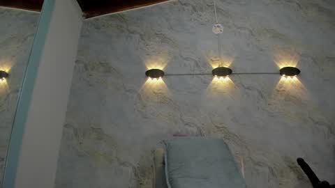 Maddy online show from 01-28-25, 12:00