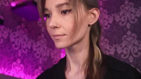 Snapshot of _made_in_hell_ chatting on 10-22-25, 10:20 Stream at am in MoscowI am waiting for you very much3 online show from 10-22-25, 10:20