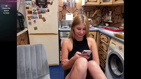 _magic_kis online show from 11-26-25, 06:58