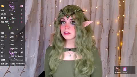 Kira online show from 12-21-25, 09:05