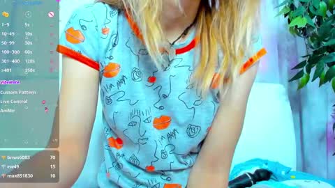 Scarlett online show from 01-23-25, 04:41