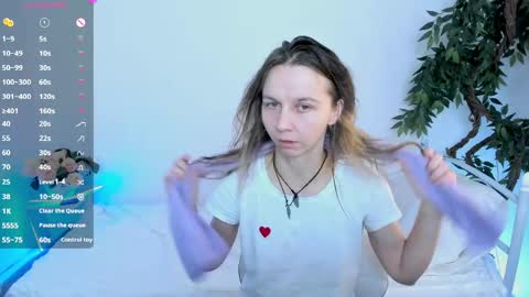 Snapshot of _mari_so chatting on 03-15-26, 02:50 Scarlett online show from 03-15-26, 02:50