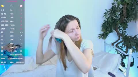 Snapshot of _mari_so chatting on 03-24-26, 09:03 Scarlett online show from 03-24-26, 09:03