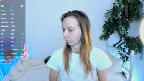 Snapshot of _mari_so chatting on 04-13-26, 11:59 Scarlett online show from 04-13-26, 11:59