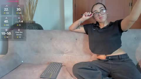 Maria online show from 09-26-25, 02:37