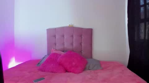 Maria paula online show from 10-03-25, 08:17