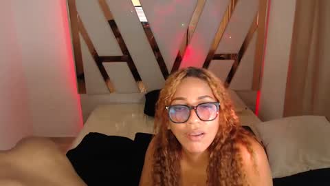 Snapshot of _mark_coral chatting on 02-03-25, 11:05 mark and coral online show from 02-03-25, 11:05