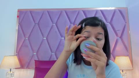 Nahayo  online show from 11-19-25, 11:43