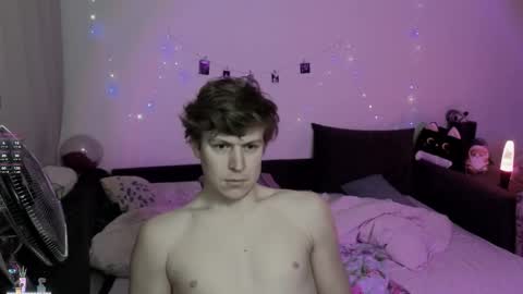  Medaed20  online show from 11-29-25, 02:42