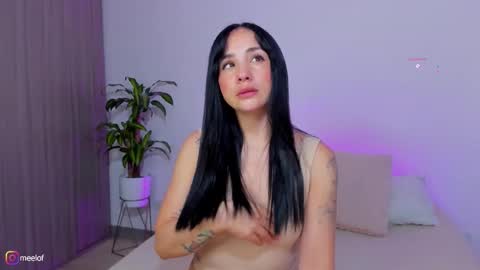 Snapshot of _meel_ chatting on 11-05-25, 01:44 Meel online show from 11-05-25, 01:44