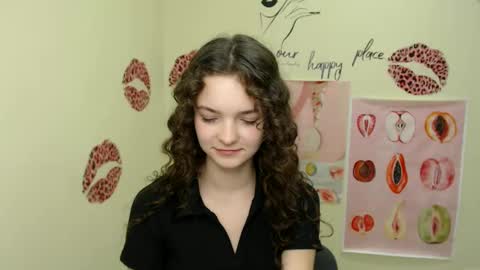 Susie online show from 12-01-24, 04:29