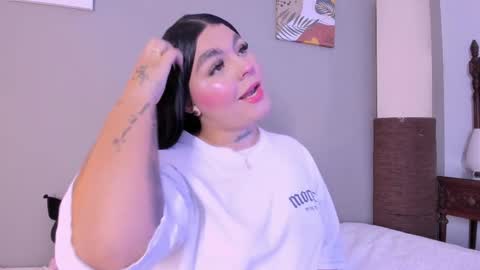 _melodyblossom_ online show from 10-08-25, 08:17