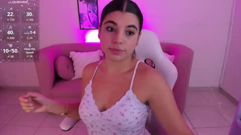  MIa blue 18  online show from 10-06-25, 07:11