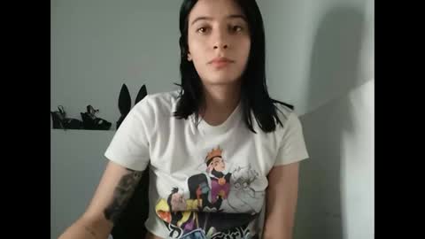 Mia-foster online show from 02-06-25, 12:43