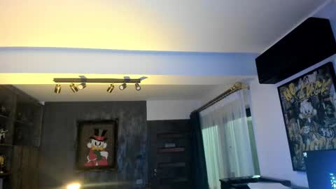 AstrideVonTeese online show from 02-19-25, 11:36