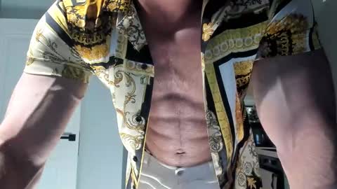 Snapshot of _miles19 chatting on 02-06-26, 10:40 _miles19 online show from 02-06-26, 10:40