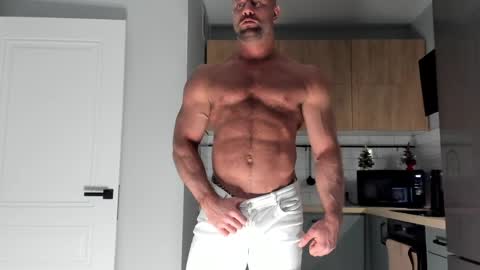 Snapshot of _miles19 chatting on 04-09-26, 12:21 _miles19 online show from 04-09-26, 12:21