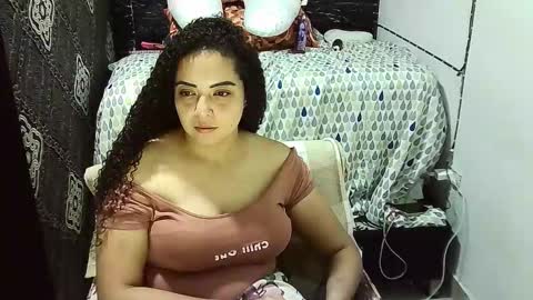 _milf_naughty online show from 11-01-25, 03:08