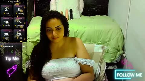 _milf_naughty online show from 04-01-26, 02:23