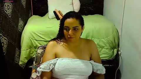 _milf_naughty online show from 04-17-26, 05:10