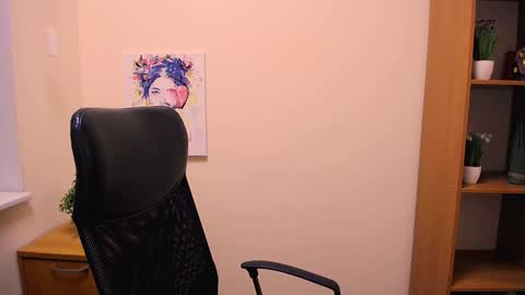 Miranda online show from 01-17-25, 01:46