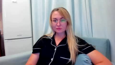 Eva online show from 09-19-25, 07:47