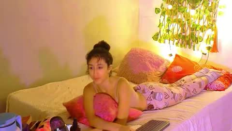 karoline uwu online show from 10-02-25, 02:29