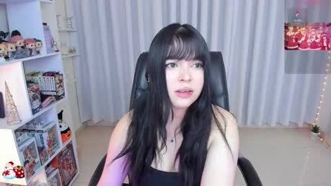 Hanna  Idependent Model   online show from 11-21-25, 04:00