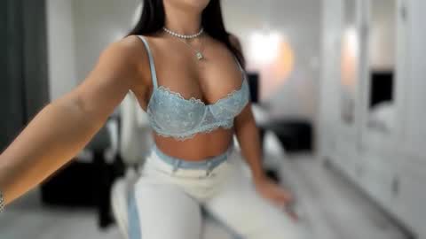 Snapshot of _missperfection_ chatting on 02-12-26, 02:50 .. my fav tip 1120040012123335 online show from 02-12-26, 02:50