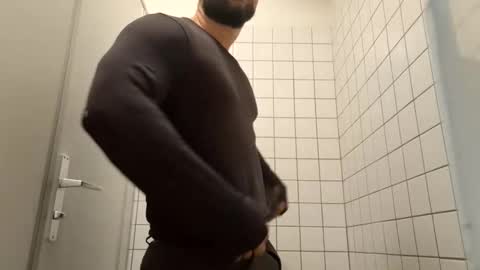 BENJI online show from 10-15-25, 07:41