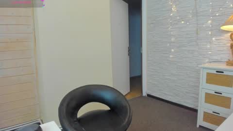 Misty online show from 01-25-25, 02:58