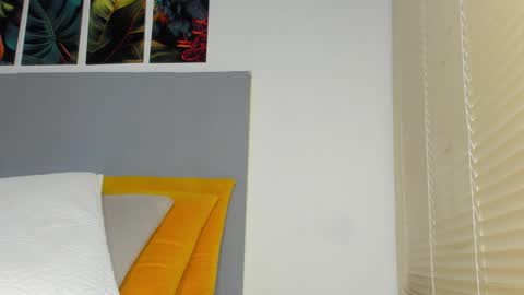 _molly_rosse_ online show from 01-17-26, 12:21