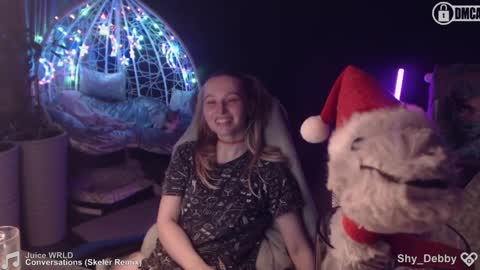 Snapshot of _mother_of_cats chatting on 12-09-24, 08:23 Debby online show from 12-09-24, 08:23