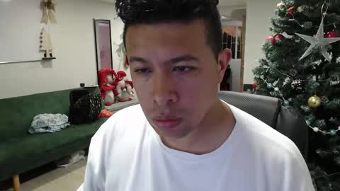 Snapshot of _mr_panda_ chatting on 12-04-25, 02:21 Panda online show from 12-04-25, 02:21