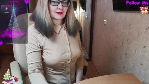 Snapshot of _natali_ chatting on 01-23-25, 04:19 MagicWoman online show from 01-23-25, 04:19