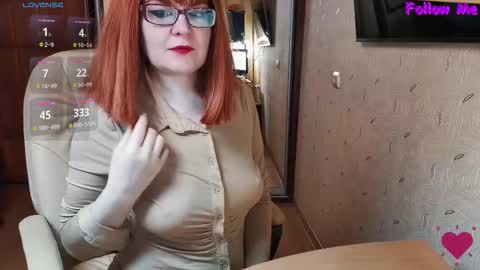 Snapshot of _natali_ chatting on 10-18-25, 08:26 MagicWoman online show from 10-18-25, 08:26