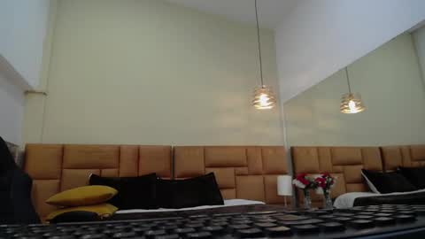 Natalie online show from 01-18-25, 07:15