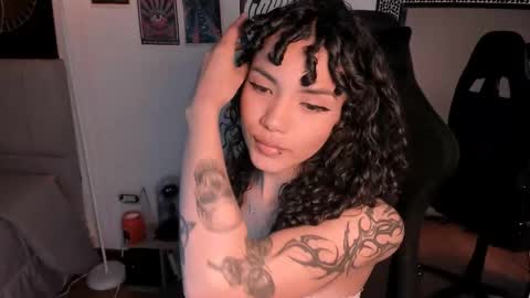 Nati - Independ model online show from 10-10-25, 04:00